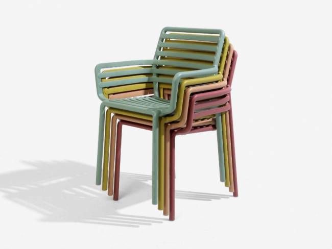 Кресло пластиковое Doga белый 600х565х835 мм Кресло пластиковое Doga белый 600х565х835 мм