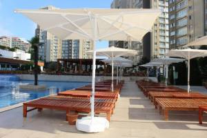 Зонт профессиональный 2.5х2.5 м Avocado бежевый 2500х2500 мм