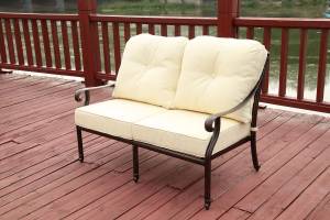 Диван двухместный из литого алюминия Venice