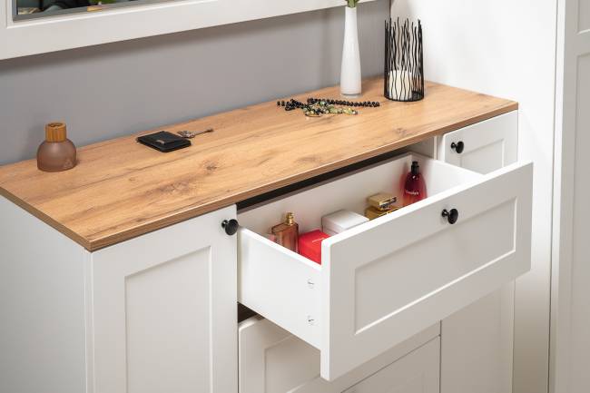 Большой комод две дверки четыре ящика с вешалкой с полкой и два шкаф-пенала Остин цвет белый шагрень/дуб крафт золотой Большой комод две дверки четыре ящика с вешалкой с полкой и два шкаф-пенала Остин цвет белый шагрень/дуб крафт золотой