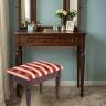 Банкетка Ретро М с ящиком средне-коричневый, ткань полоса бордо Банкетка Ретро М с ящиком средне-коричневый, ткань полоса бордо