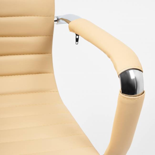 Кресло URBAN-LOW кож/зам, бежевый, 36-34 бежевый кож/зам Кресло URBAN-LOW кож/зам, бежевый, 36-34 бежевый кож/зам