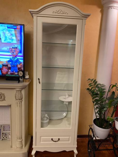 Витрина Малонн Ави 1 ств. Белый