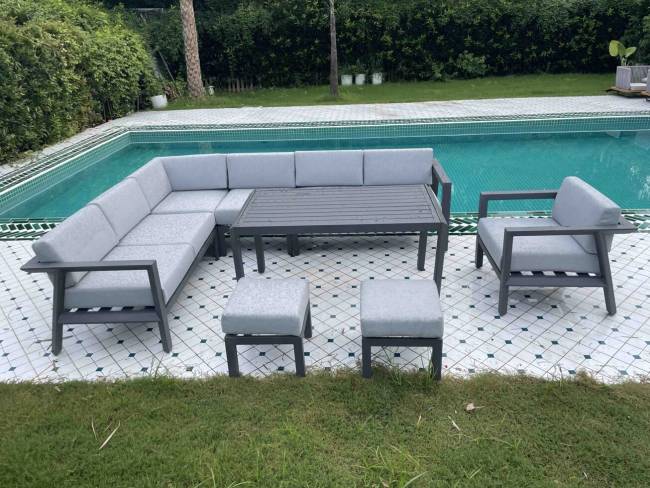 Угловой диван из алюминия Graphite Угловой диван из алюминия Graphite