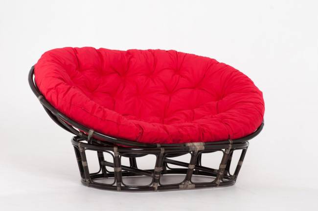 Кресло "MAMASAN" темный коньяк  красная подушка