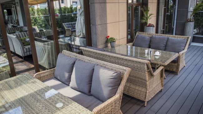 "Гляссе" диван трехместный из искусственного ротанга, цвет соломенный