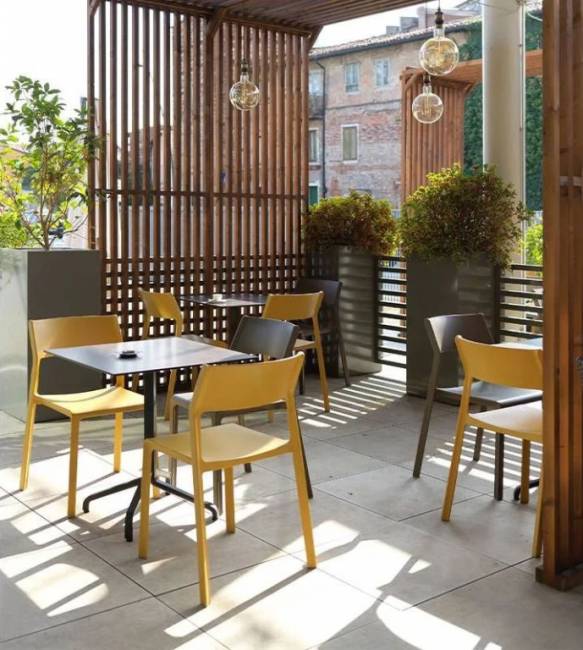 Стул пластиковый Trill Bistrot тортора 500х515х825 мм