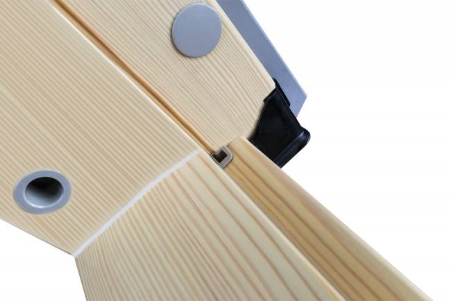 Деревянное мансардное окно FTP-V U4 со среднеповоротным открыванием