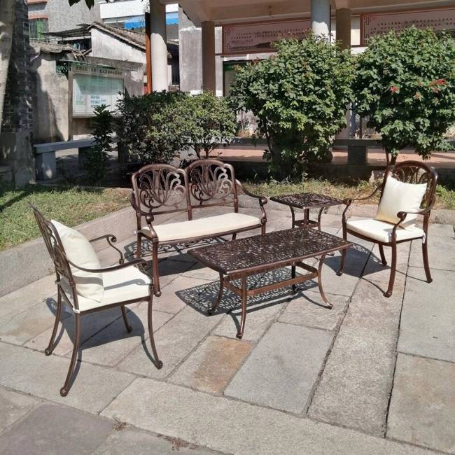 Садовая скамья Valencia 2 из литого алюминия Садовая скамья Valencia 2 из литого алюминия